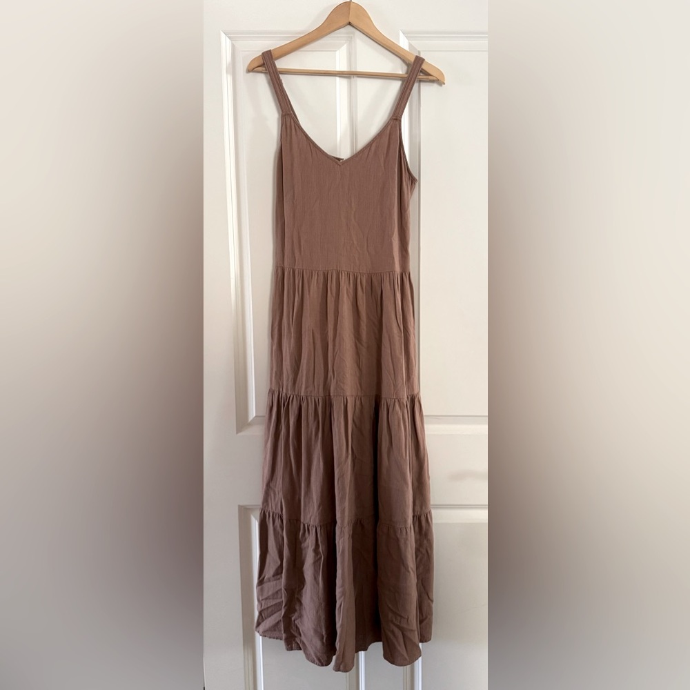Splendid Tiered Linen-blend Maxi Dress - Picture 2 of 7